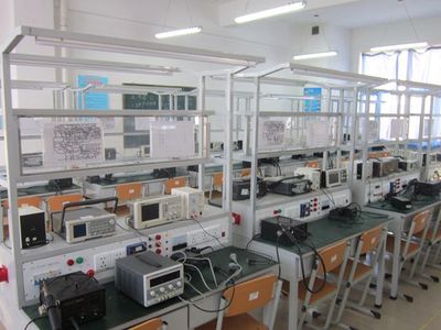 电气工程系实训与技术开发 点亮未来的实践探索